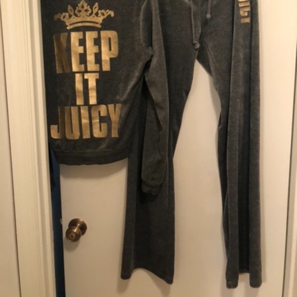 Vintage Juicy Couture Grey Velour Sweatsuit - Picture 4 of 4